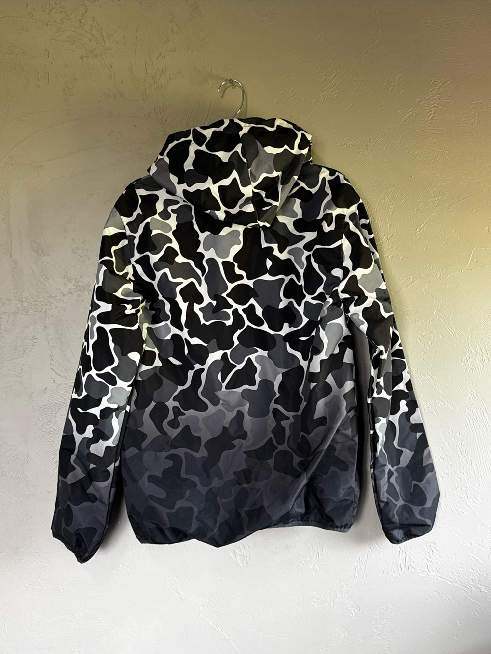 Adidas Originals Camo Windbreaker Jacket Small Black Gray White Hooded - Picture 3 of 7